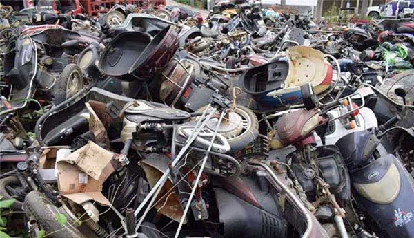 報(bào)廢的汽車、電瓶車、新能源汽車1.jpg