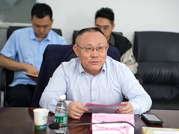 重點研發(fā)計劃項目——“國產(chǎn)大飛機起落架先進熱處理技術(shù)及關(guān)鍵裝備研制”啟動會順利召開 (3).jpg 重點研發(fā)計劃項目——“國產(chǎn)大飛機起落架先進熱處理技術(shù)及關(guān)鍵裝備研制”啟動會順利召開 (3).jpg