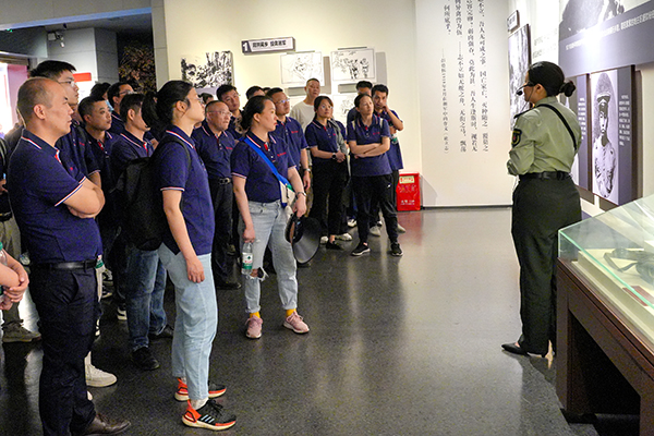 訪名人故里 悟湖湘文化——頂立科技開展主題活動 (5).JPG